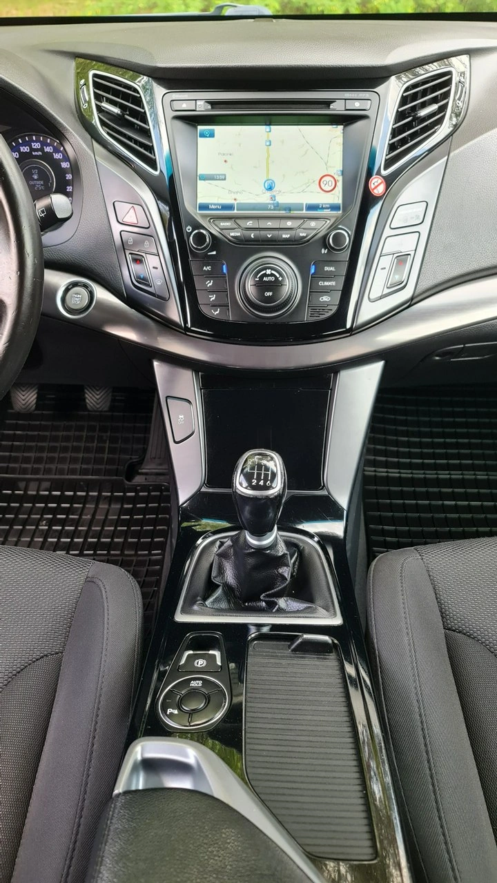 Hyundai i40 - Zdjęcie 18