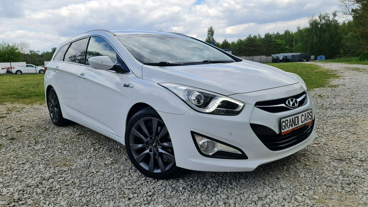 Hyundai i40 - Zdjęcie 2