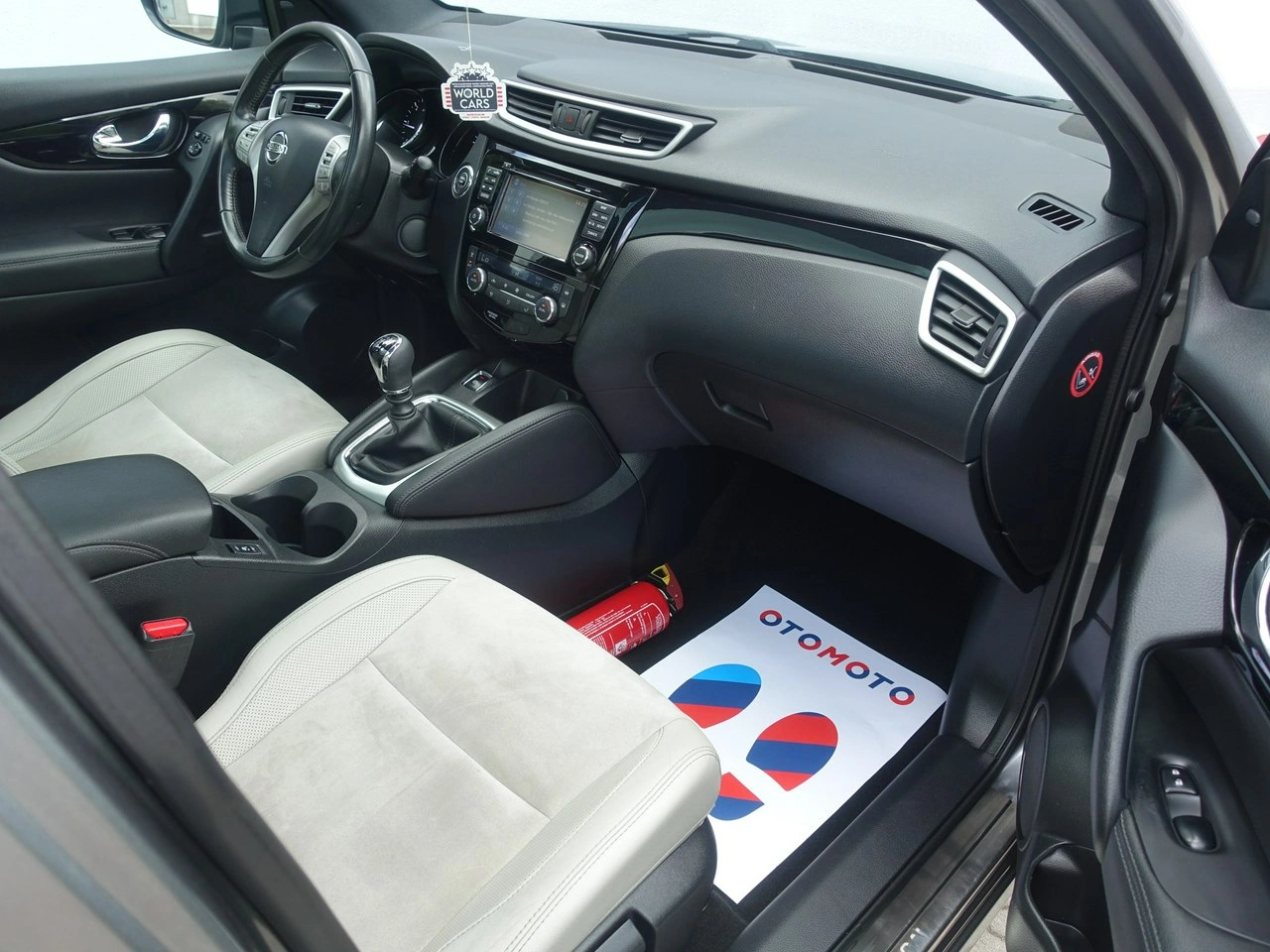 Nissan Qashqai - Zdjęcie 12