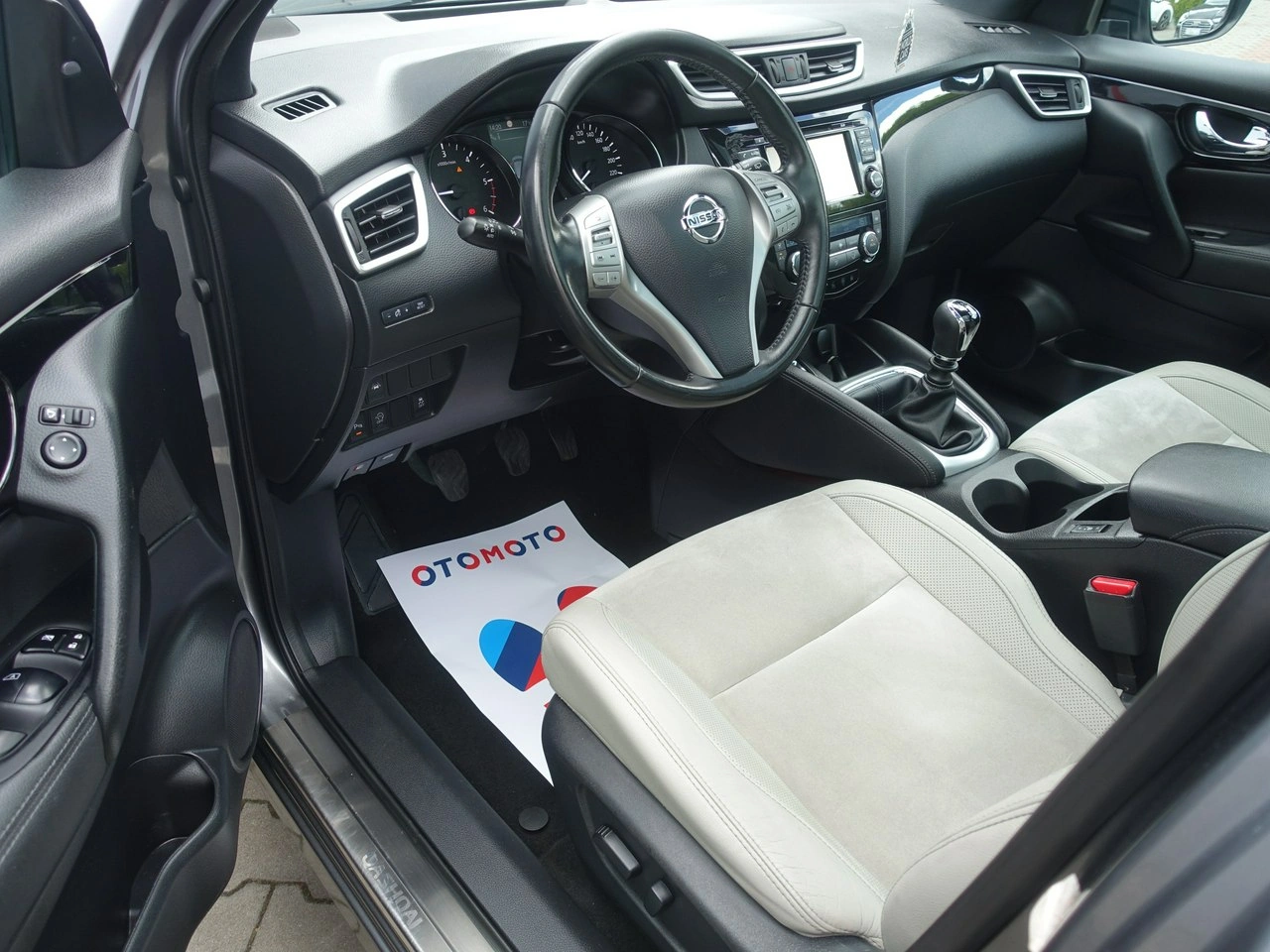 Nissan Qashqai - Zdjęcie 7