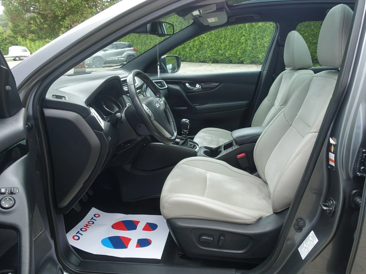 Nissan Qashqai - Zdjęcie 8