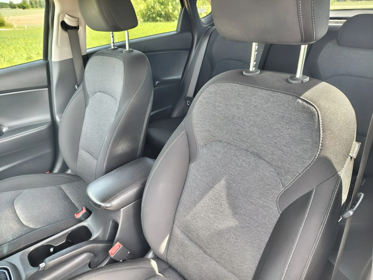 Hyundai i30 - Zdjęcie 11