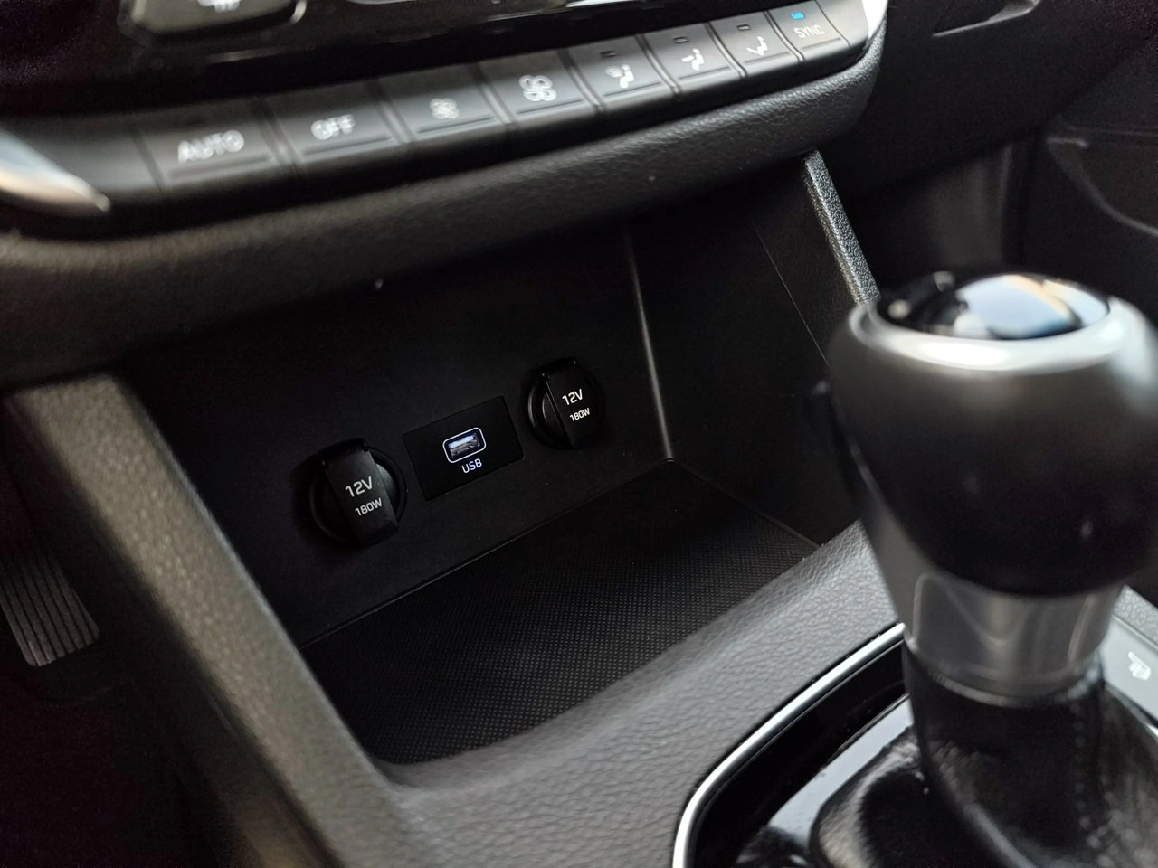 Hyundai i30 - Zdjęcie 15