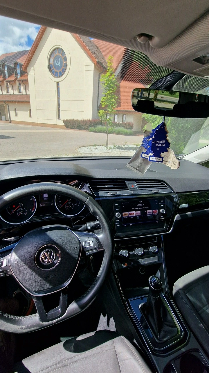 Volkswagen Touran - Zdjęcie 8