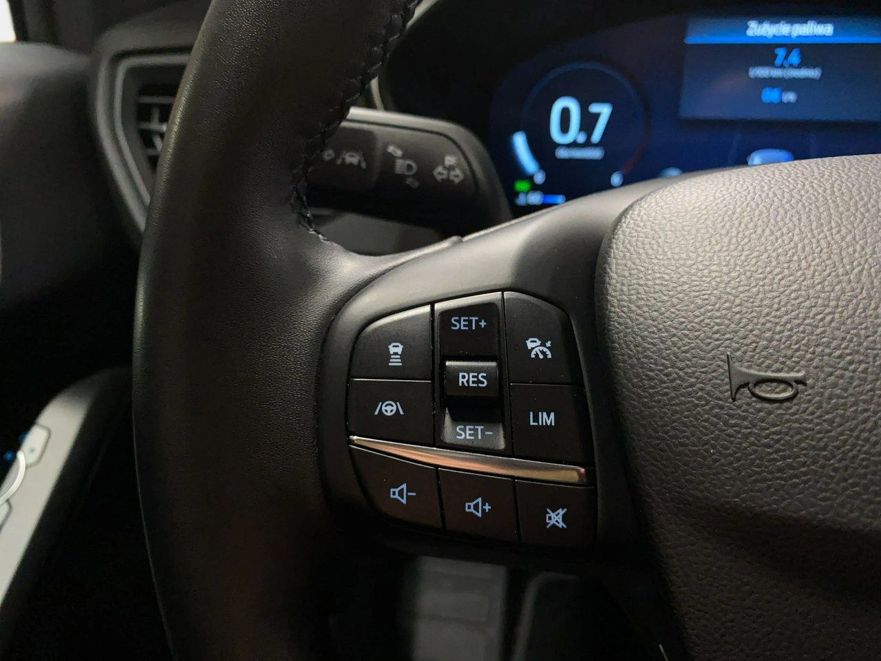Ford Focus - Zdjęcie 18