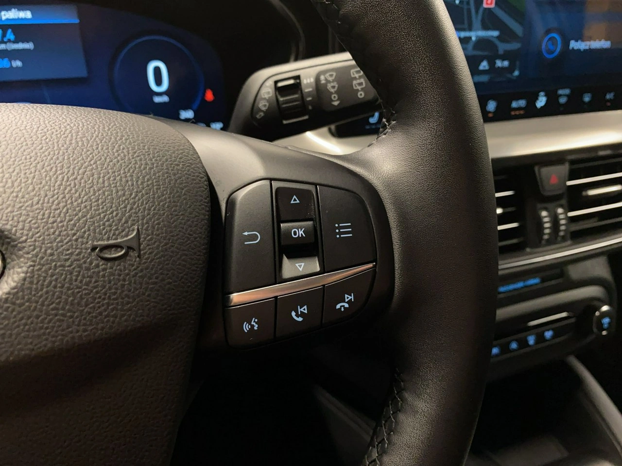 Ford Focus - Zdjęcie 19