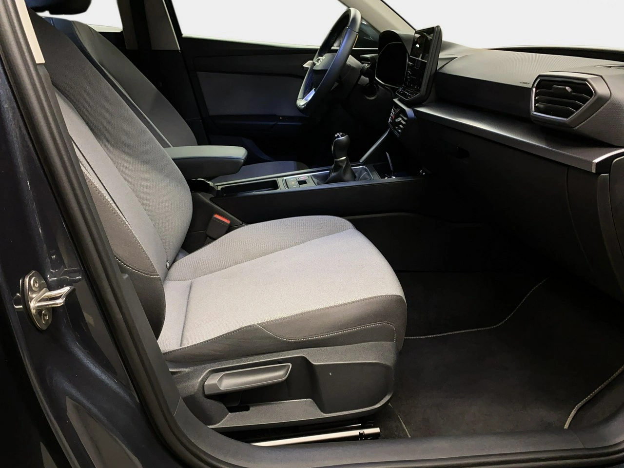 Seat Leon Sportstourer - Zdjęcie 10