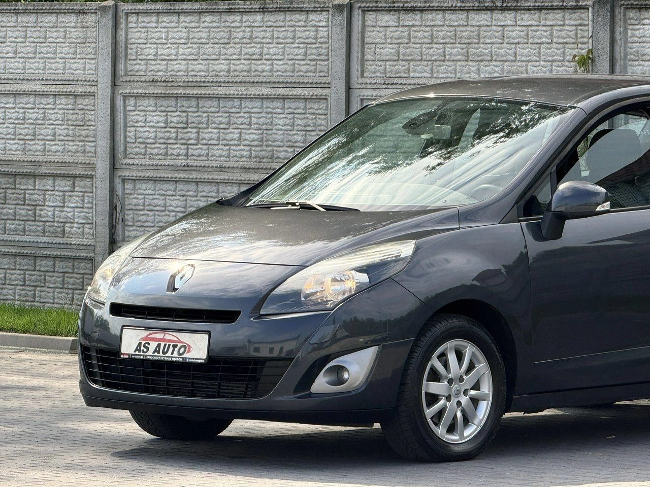 Renault Grand Scenic - Zdjęcie 22