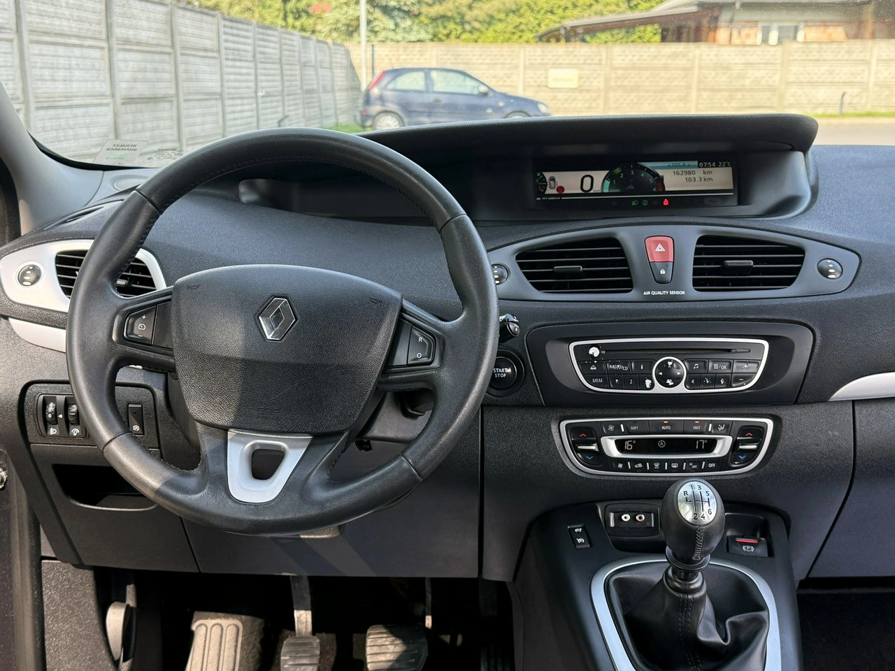 Renault Grand Scenic - Zdjęcie 42