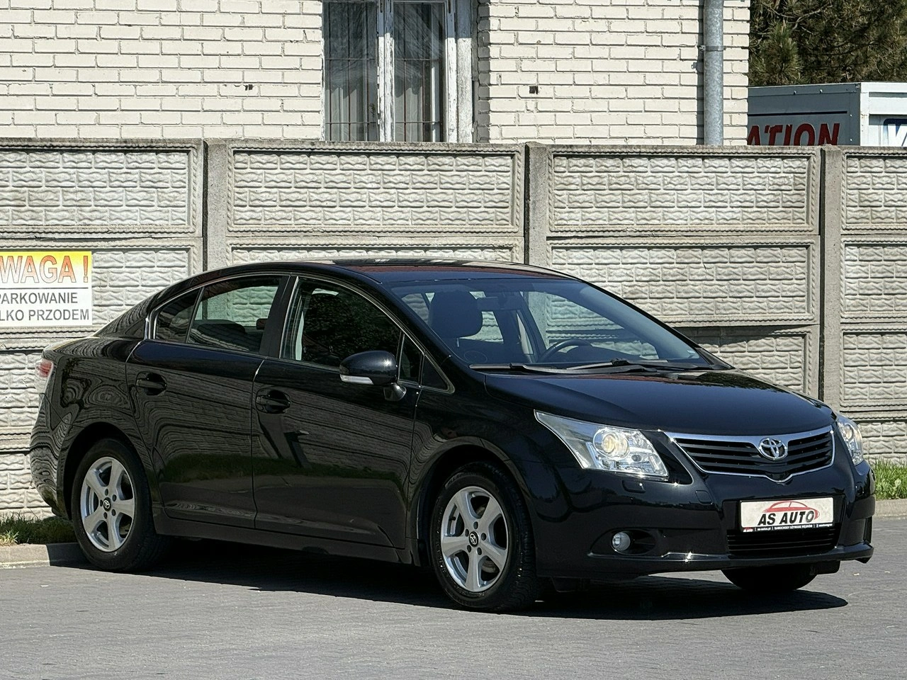 Toyota Avensis - Zdjęcie 30
