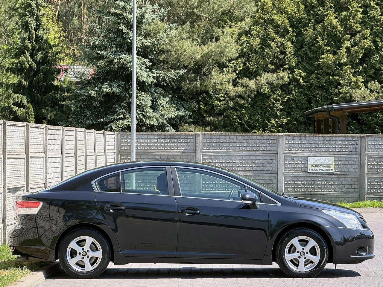 Toyota Avensis - Zdjęcie 32