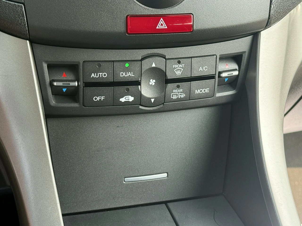 Honda Accord - Zdjęcie 8