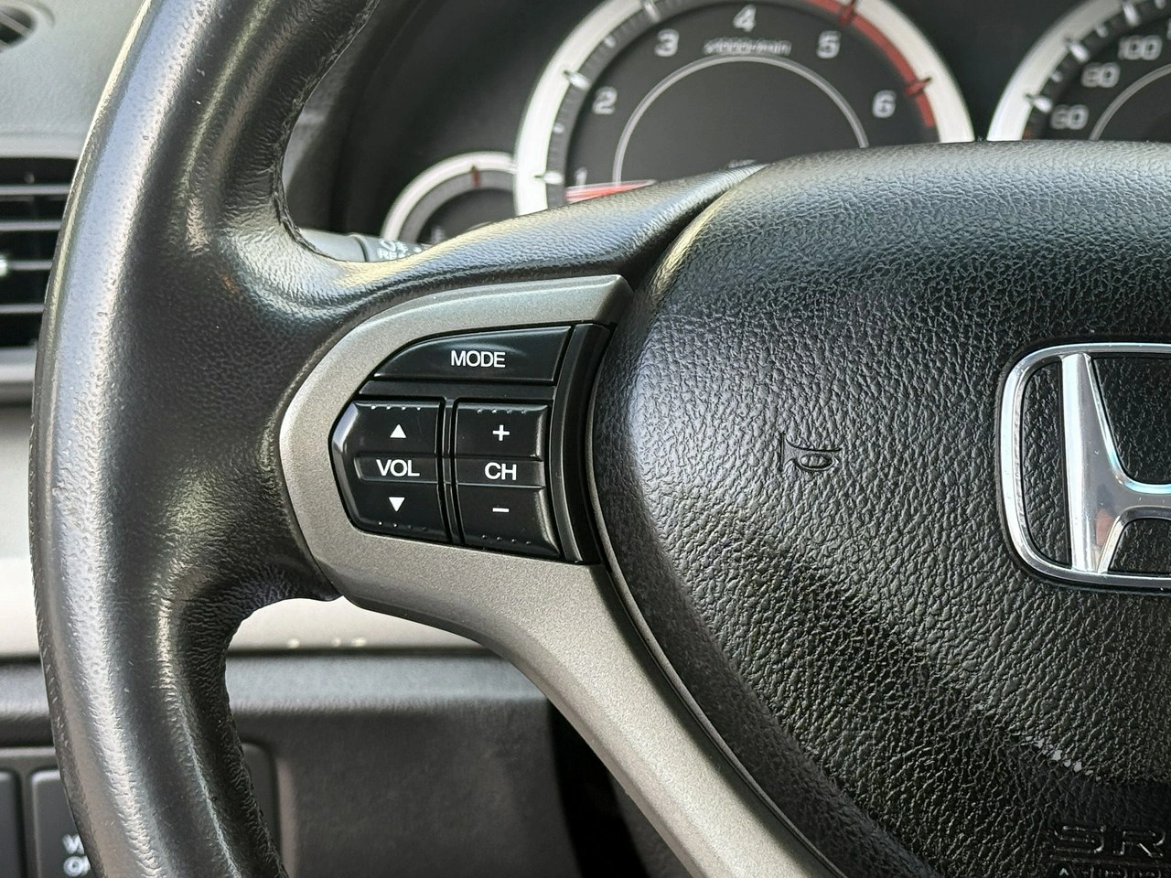 Honda Accord - Zdjęcie 10