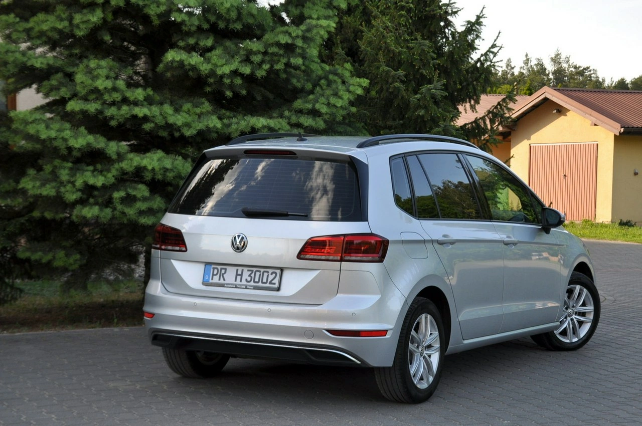 Volkswagen Golf Sportsvan - Zdjęcie 5