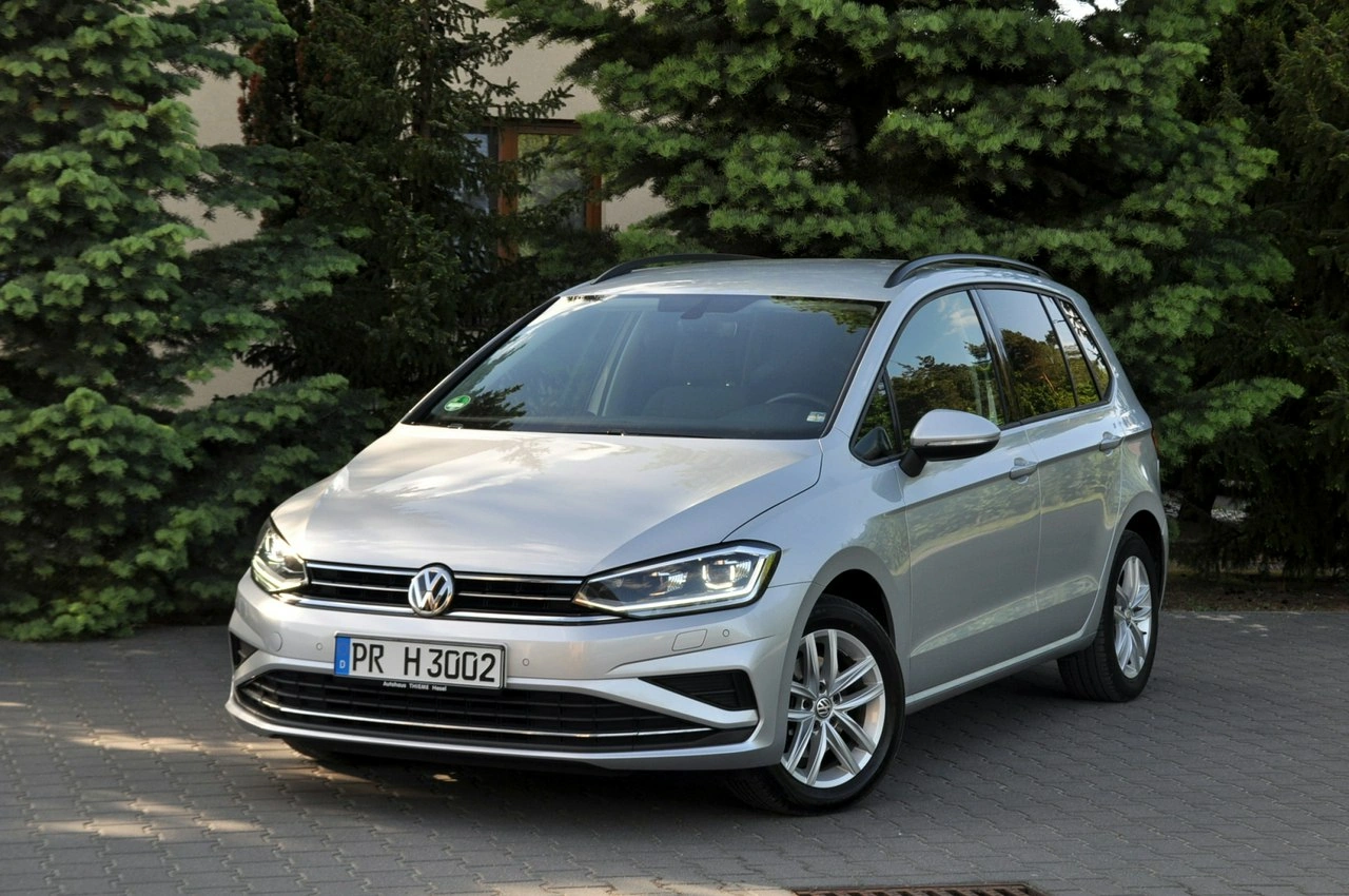 Volkswagen Golf Sportsvan - Zdjęcie 8