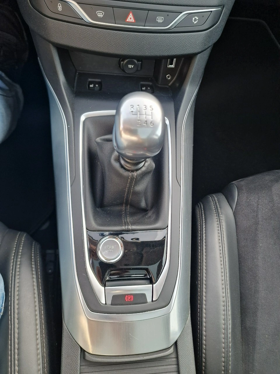 Peugeot 308 - Zdjęcie 33