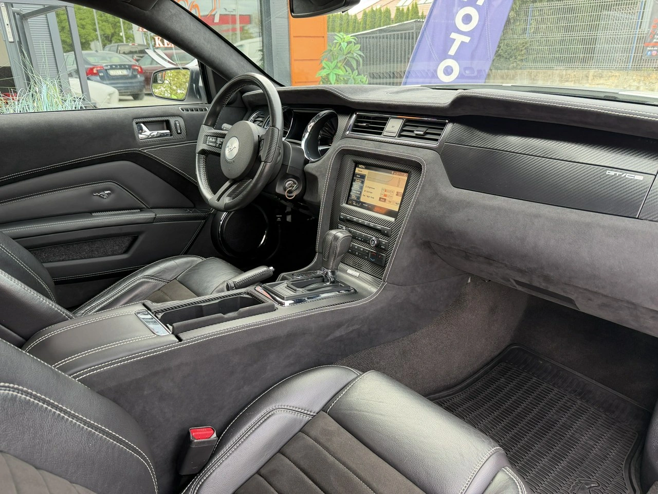 Ford Mustang - Zdjęcie 27