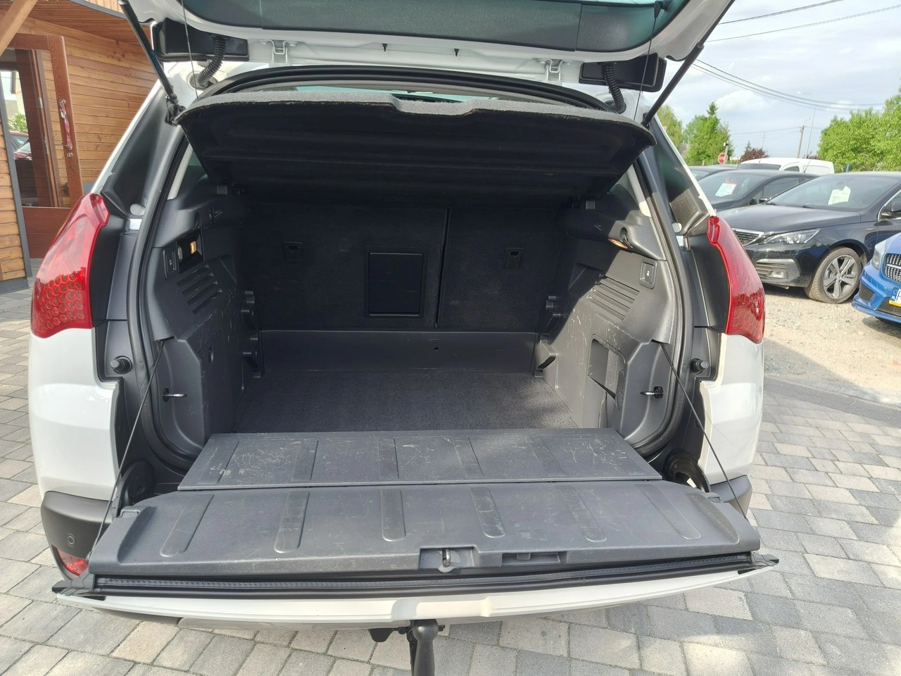 Peugeot 3008 - Zdjęcie 32
