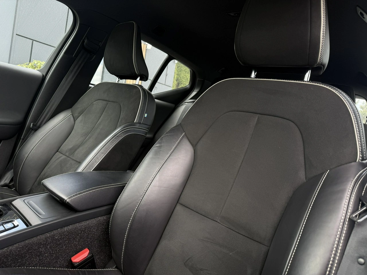 Volvo XC 40 - Zdjęcie 4