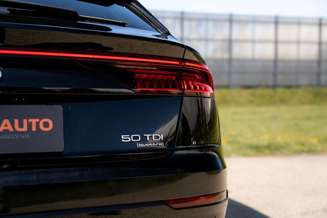 Audi Q8 - Zdjęcie 12