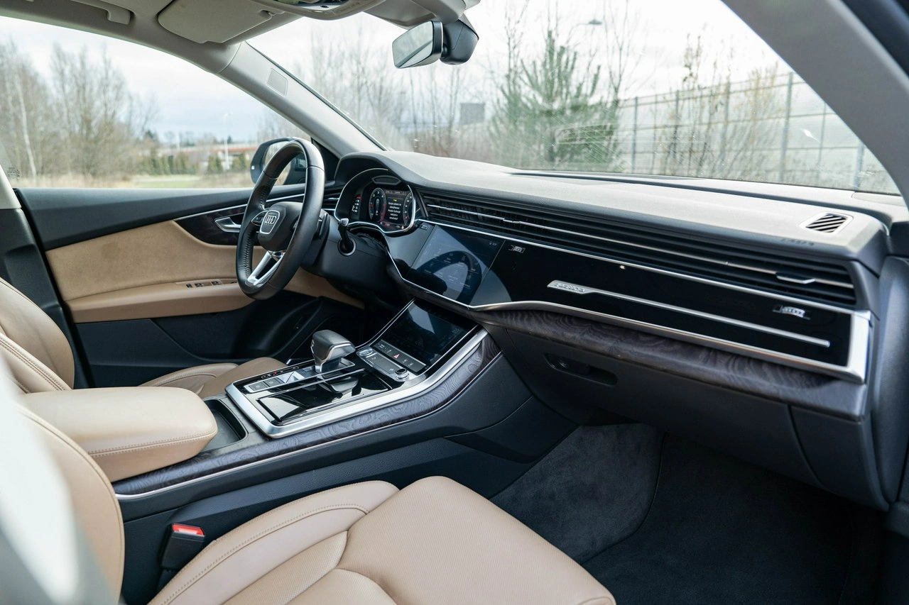 Audi Q8 - Zdjęcie 17