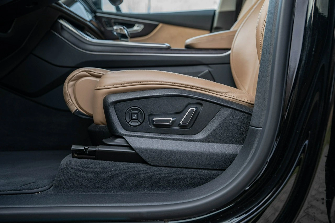 Audi Q8 - Zdjęcie 24