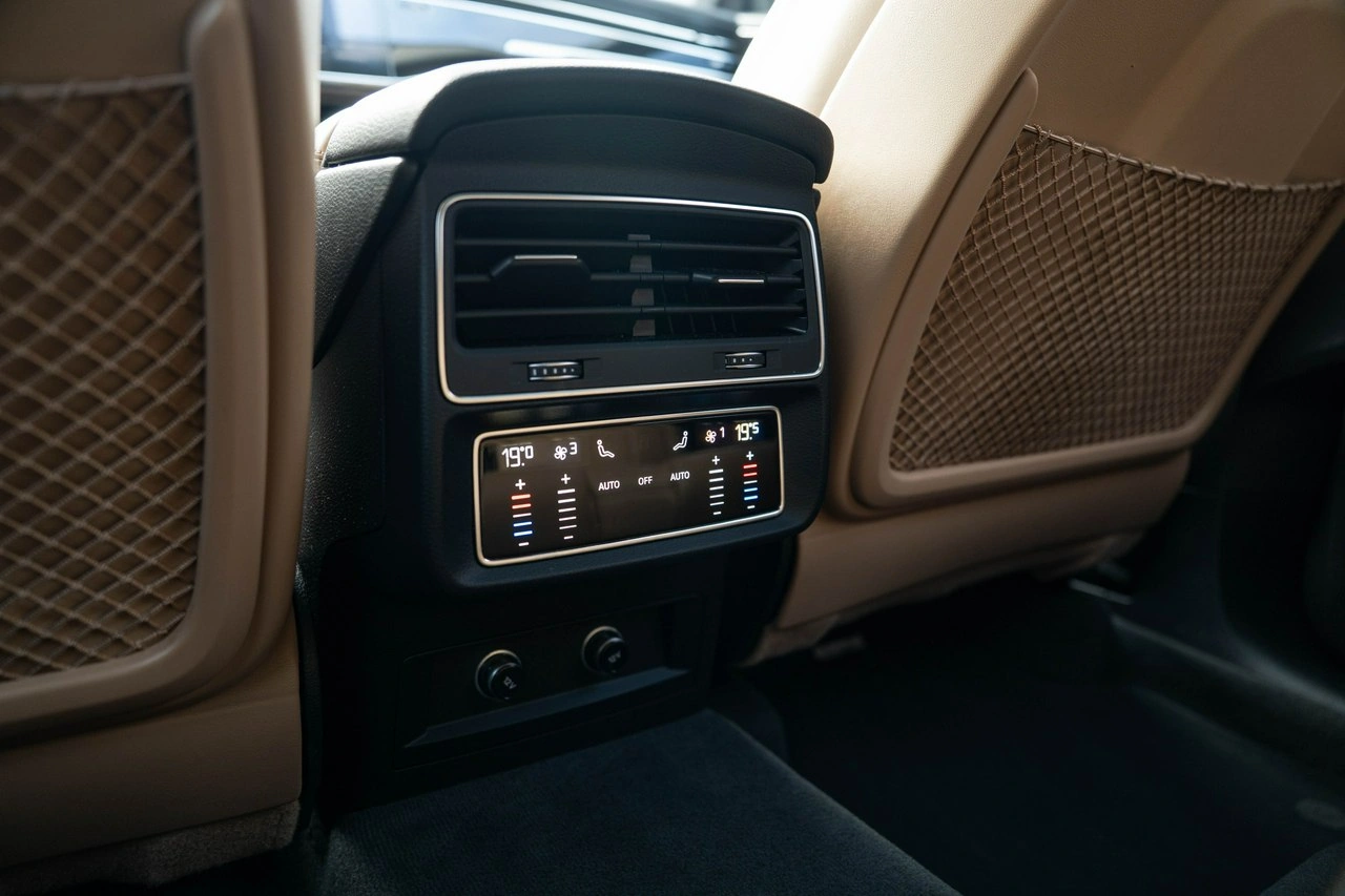 Audi Q8 - Zdjęcie 23