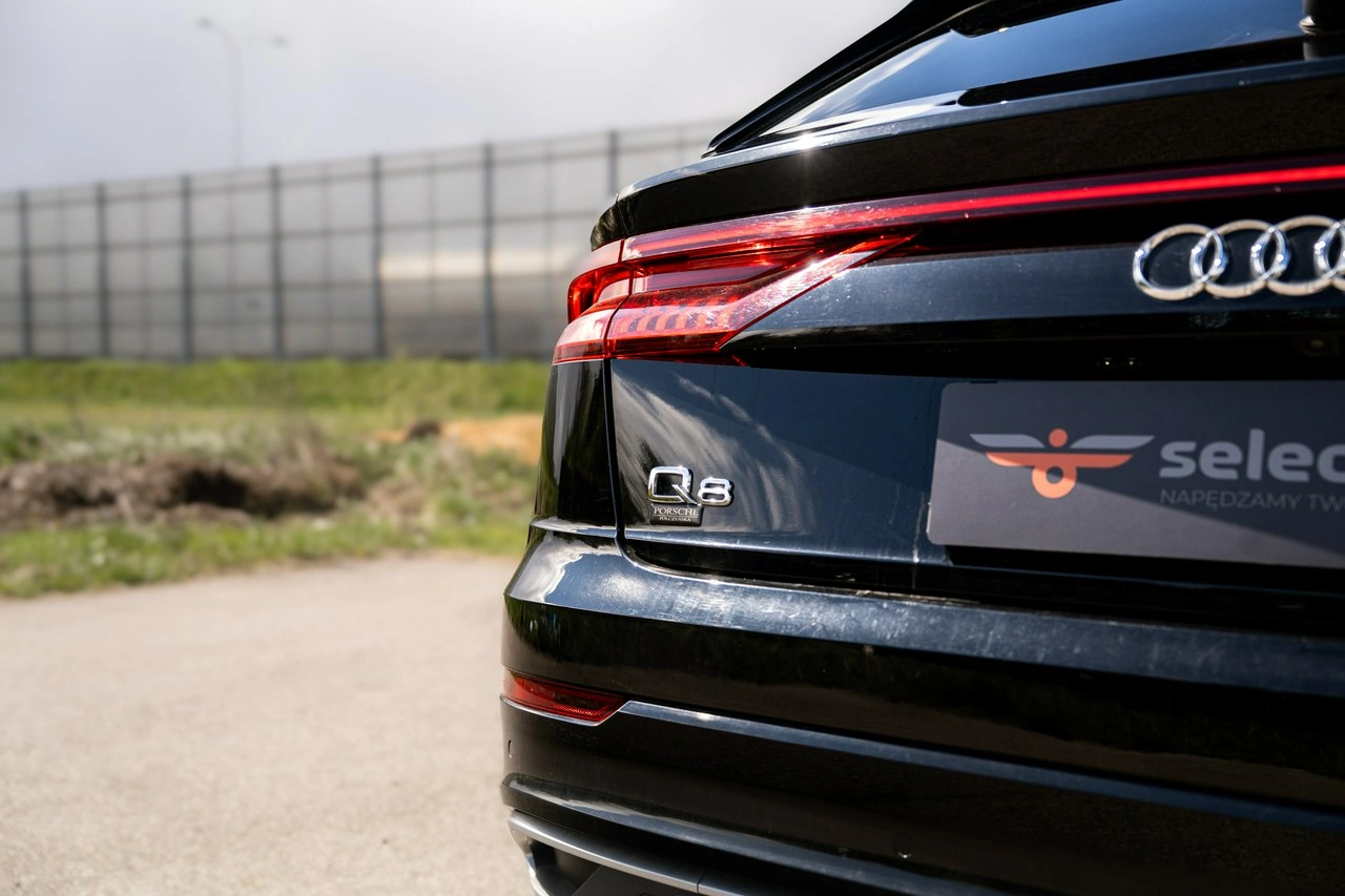 Audi Q8 - Zdjęcie 13