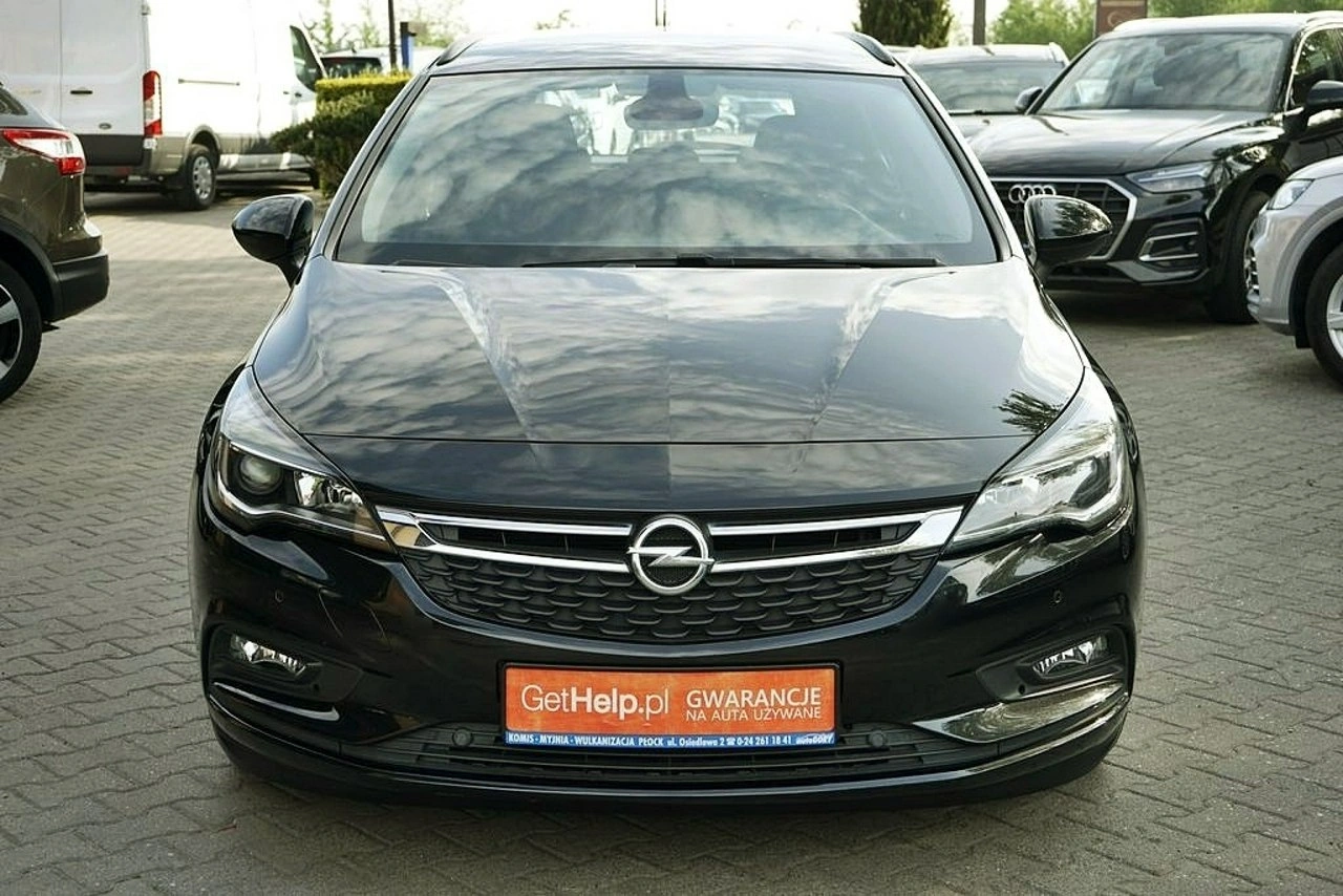 Opel Astra - Zdjęcie 9
