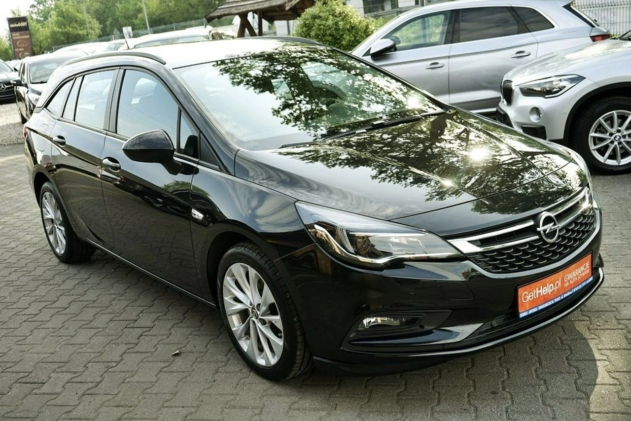 Opel Astra - Zdjęcie 10