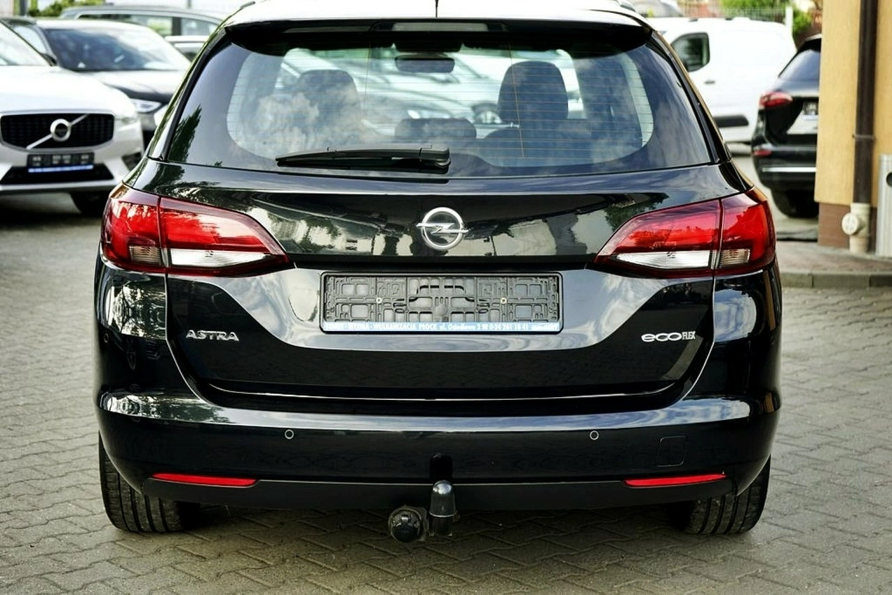 Opel Astra - Zdjęcie 4