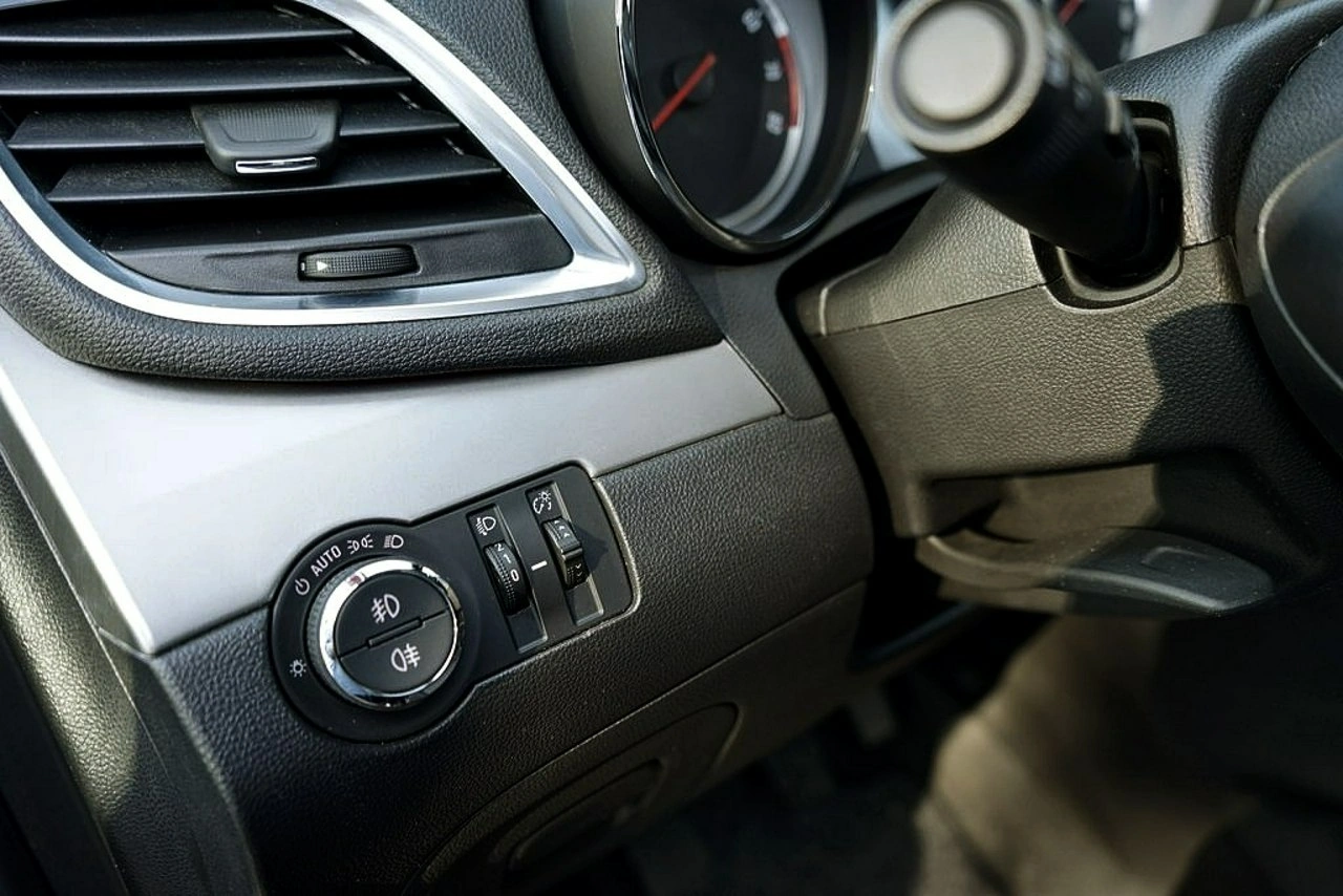 Opel Mokka - Zdjęcie 22