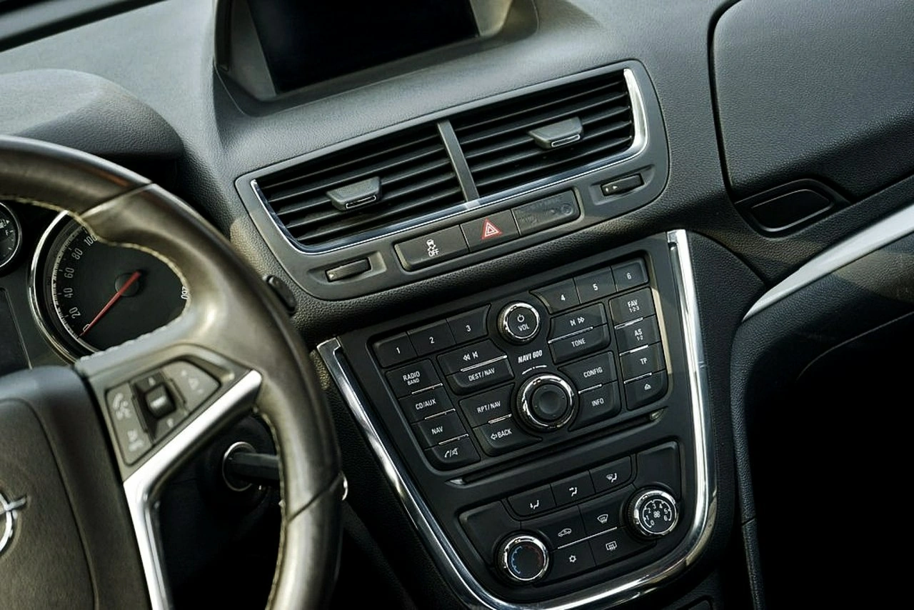 Opel Mokka - Zdjęcie 25
