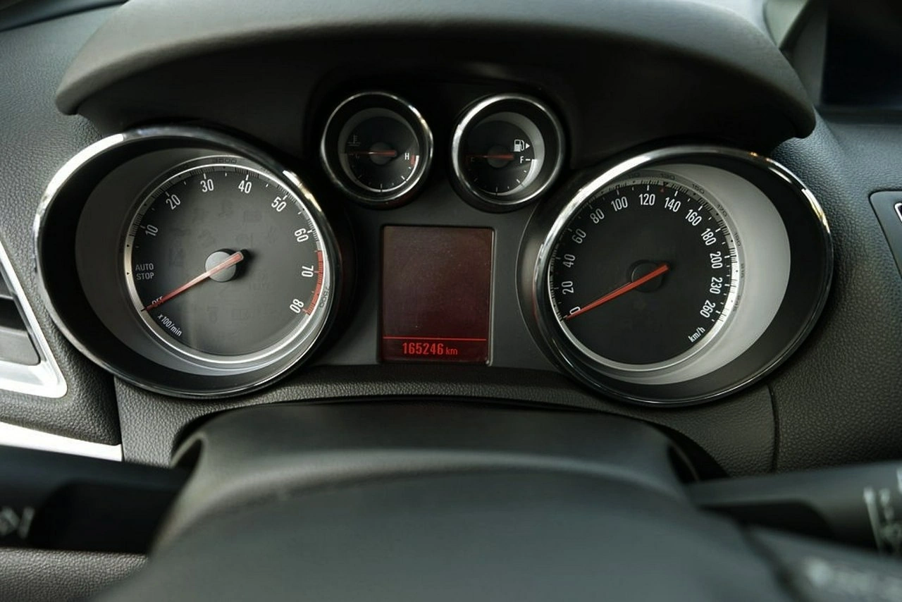Opel Mokka - Zdjęcie 29