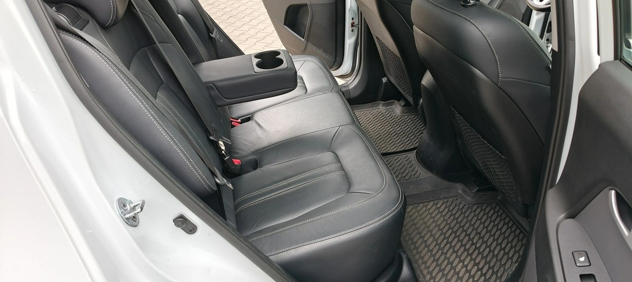 Kia Sportage - Zdjęcie 8
