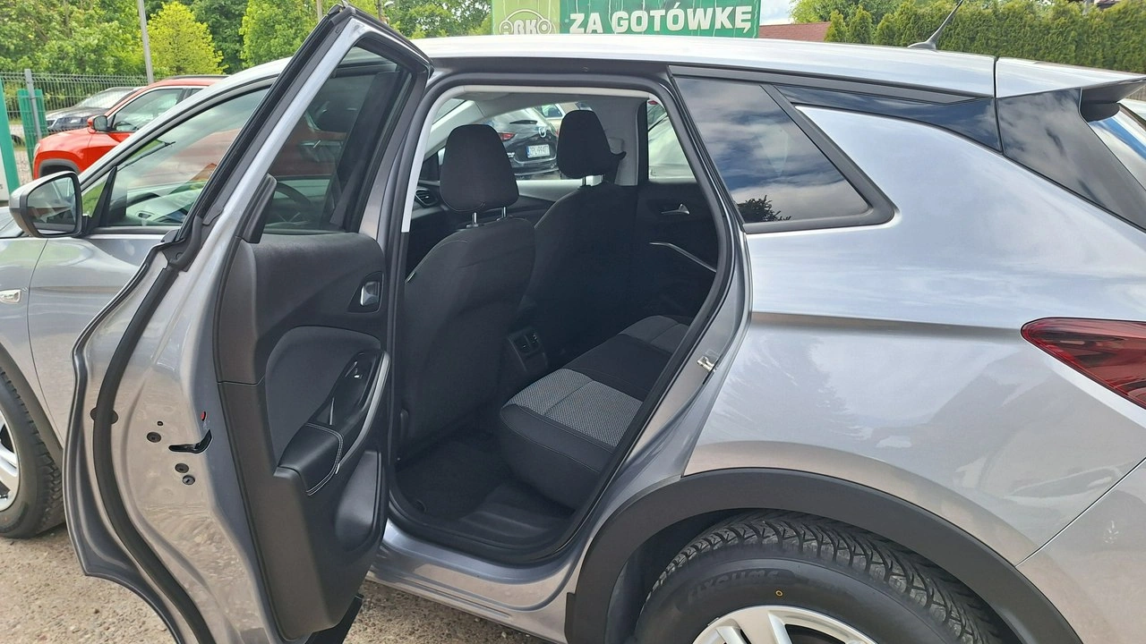 Opel Grandland X - Zdjęcie 9