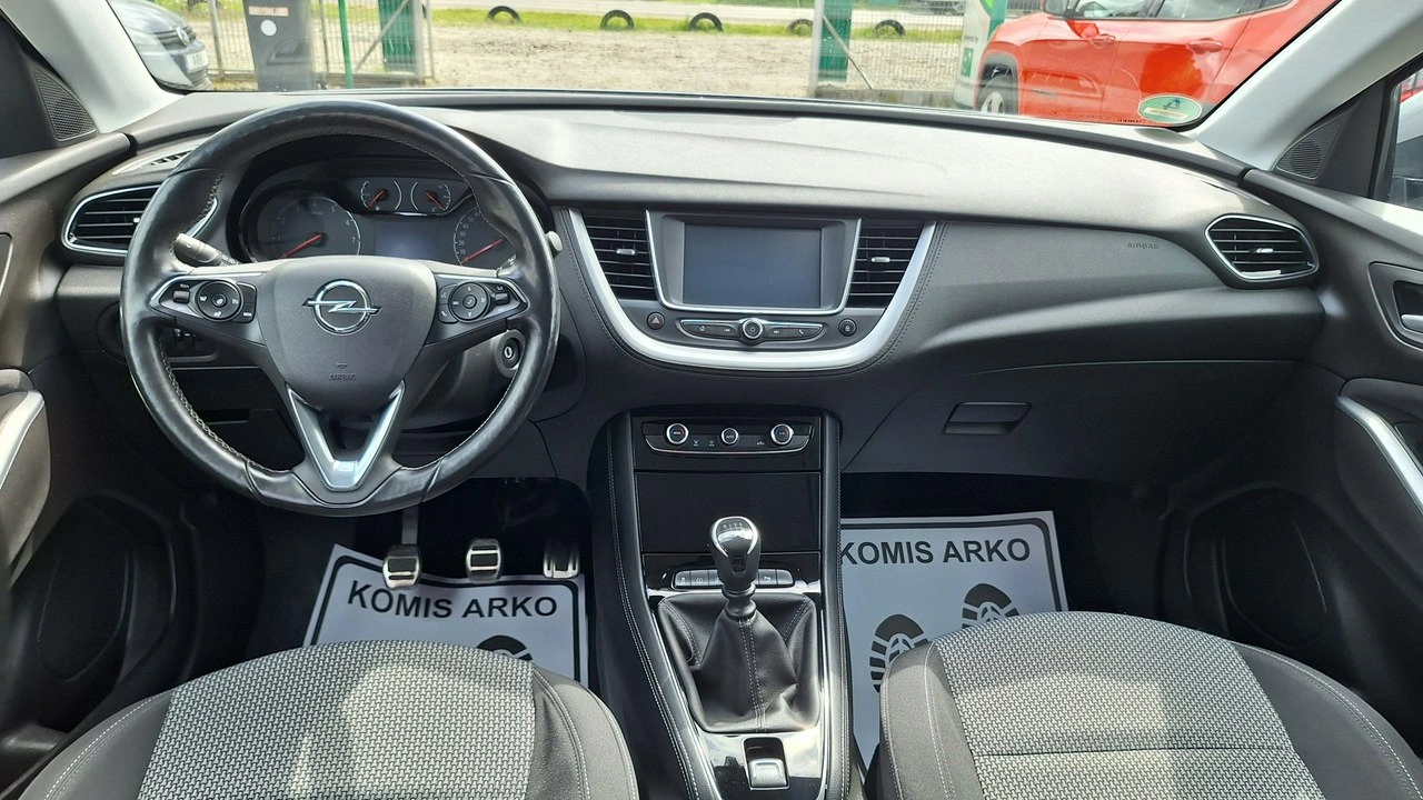 Opel Grandland X - Zdjęcie 10