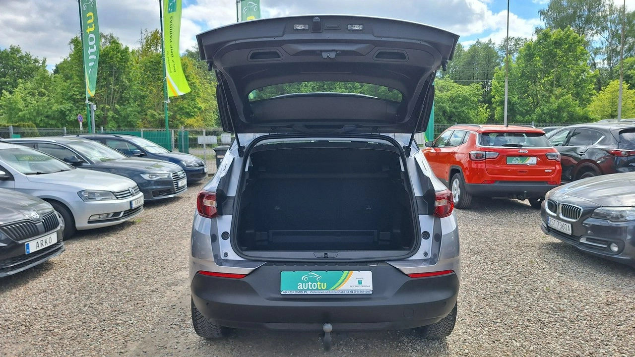 Opel Grandland X - Zdjęcie 14
