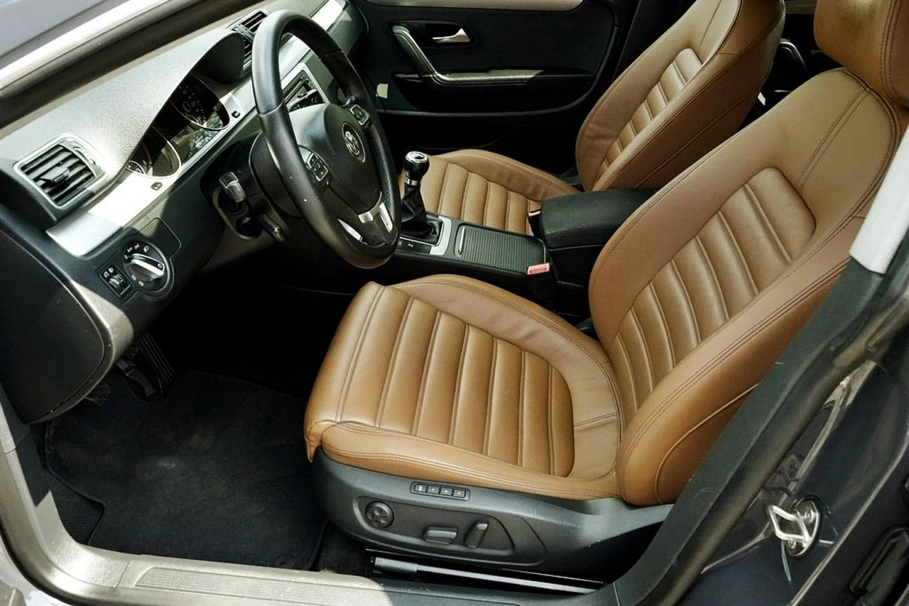 Volkswagen Passat CC - Zdjęcie 14