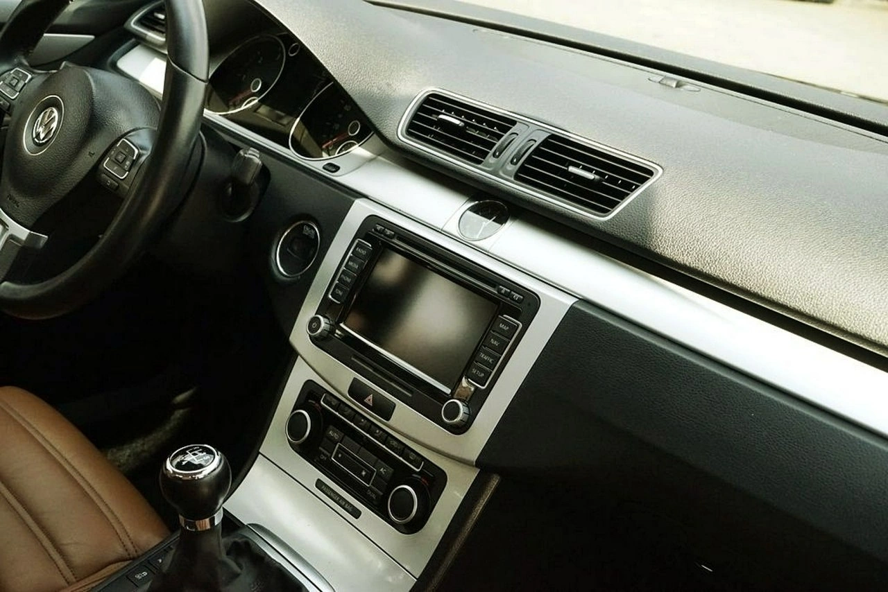 Volkswagen Passat CC - Zdjęcie 28