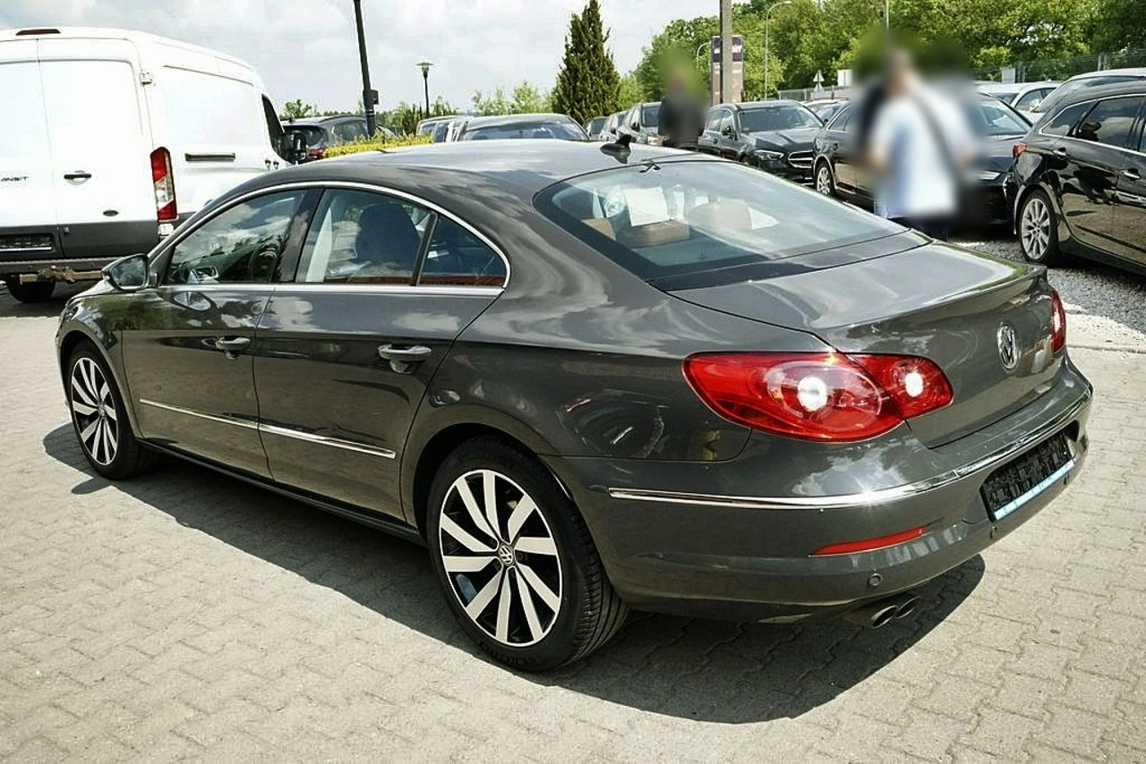 Volkswagen Passat CC - Zdjęcie 2