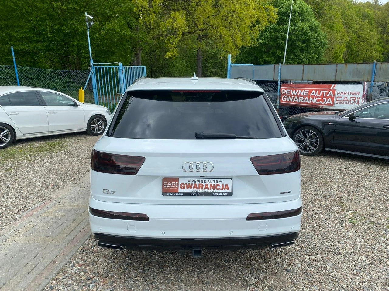Audi Q7 - Zdjęcie 12