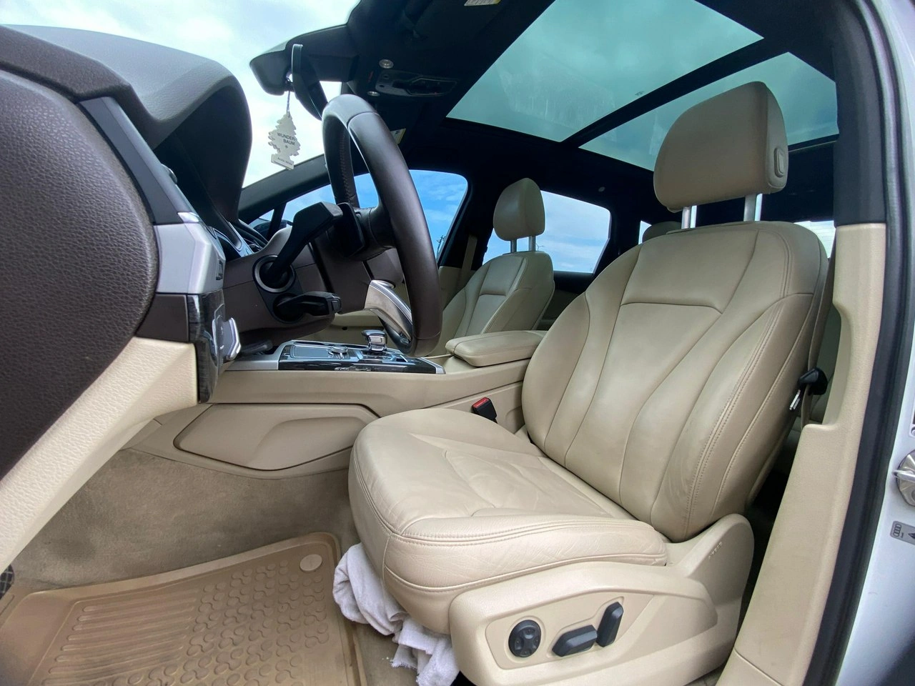 Audi Q7 - Zdjęcie 18