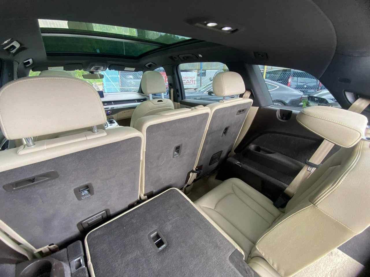 Audi Q7 - Zdjęcie 30