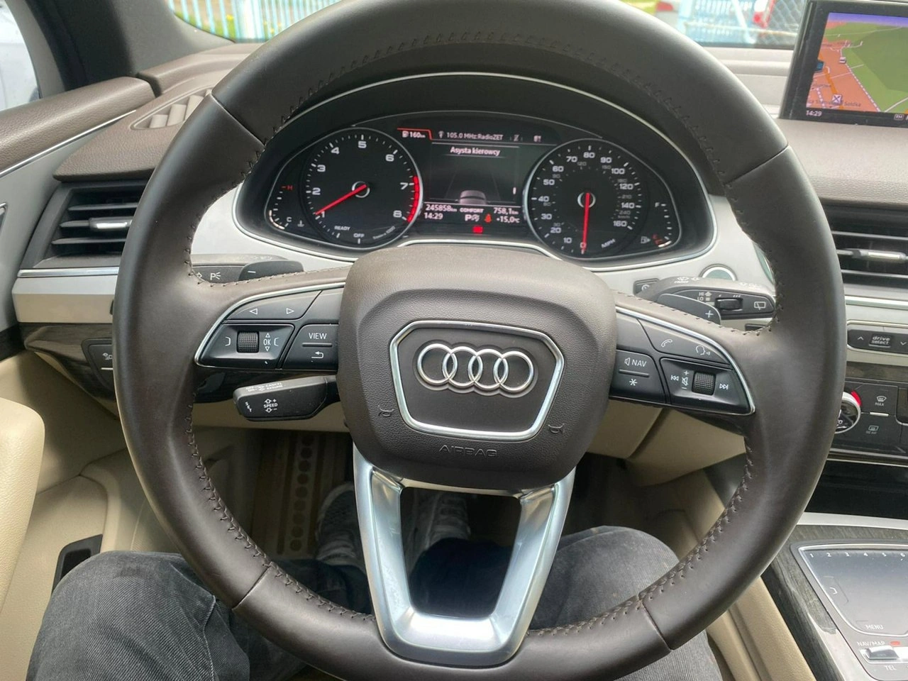 Audi Q7 - Zdjęcie 48