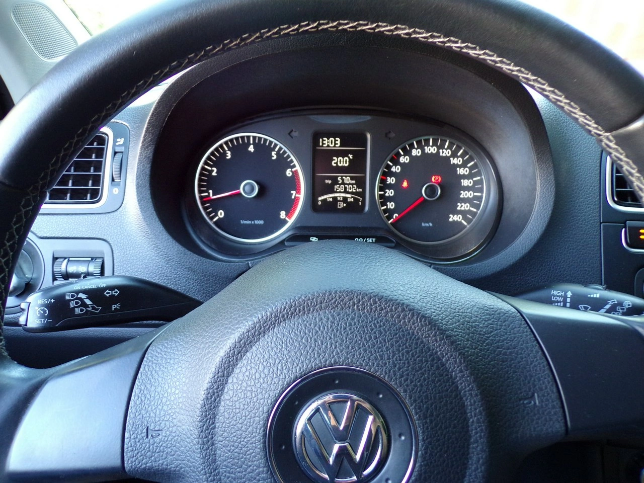 Volkswagen Polo - Zdjęcie 30