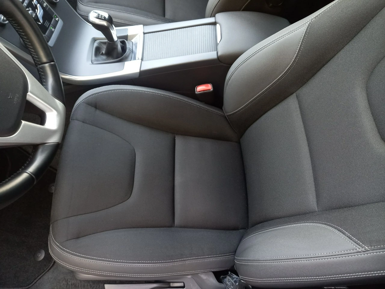 Volvo XC 60 - Zdjęcie 32