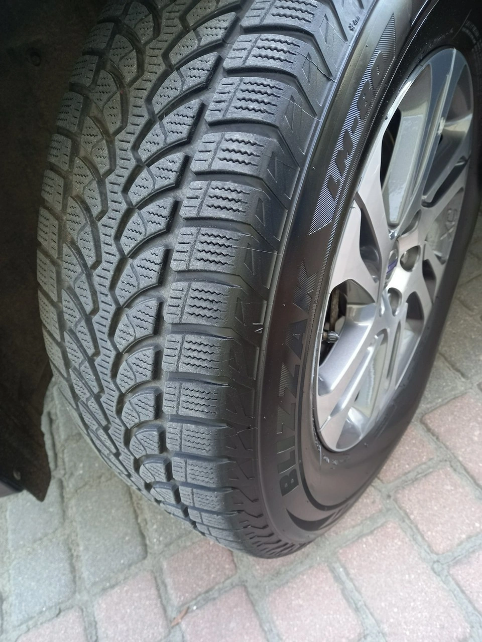 Volvo XC 60 - Zdjęcie 8
