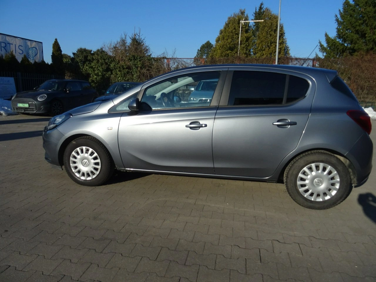 Opel Corsa - Zdjęcie 2