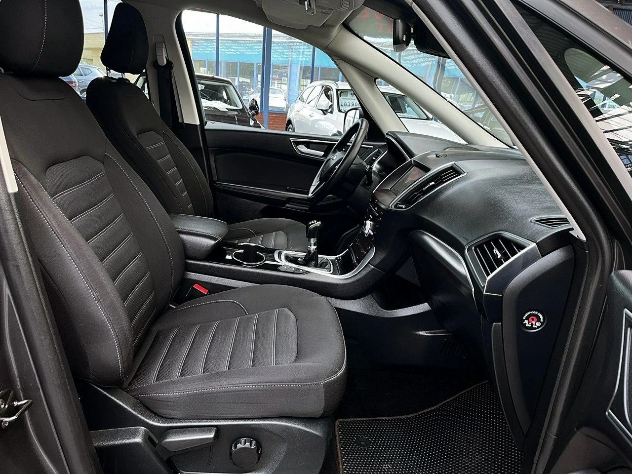 Ford Galaxy - Zdjęcie 10